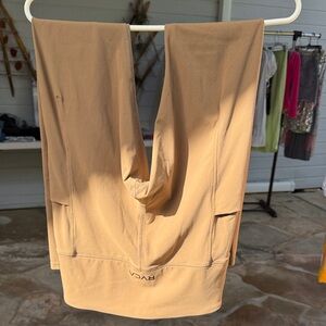 RVCA Beige leggings